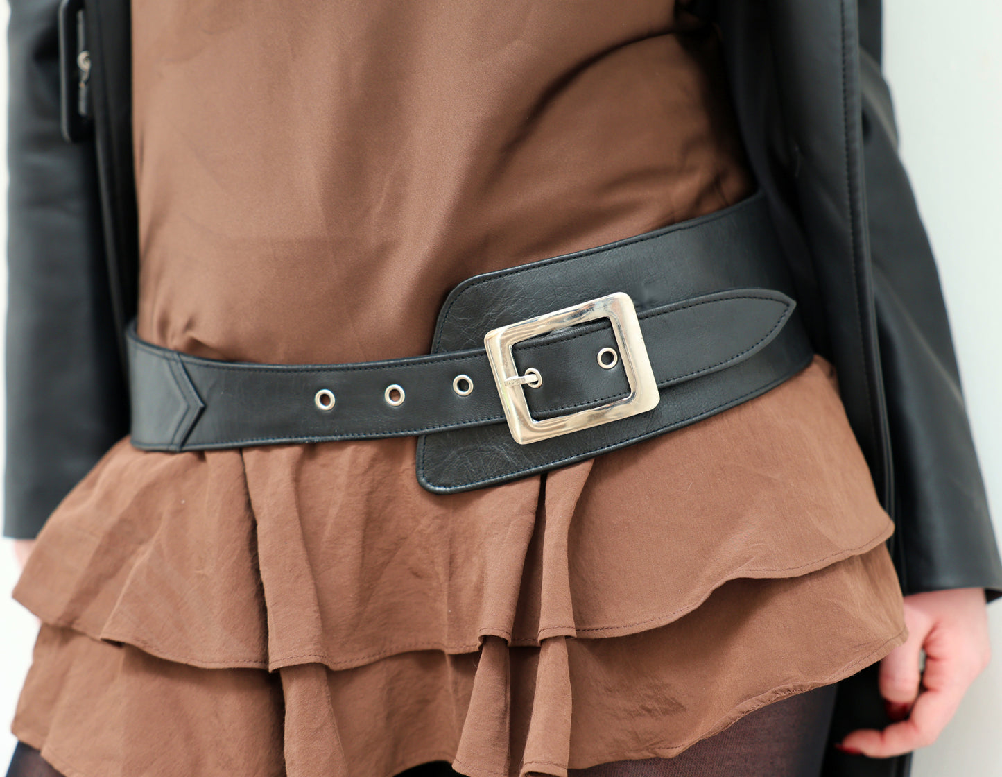 West End Belt in Black Leather with Square Chrome Buckle