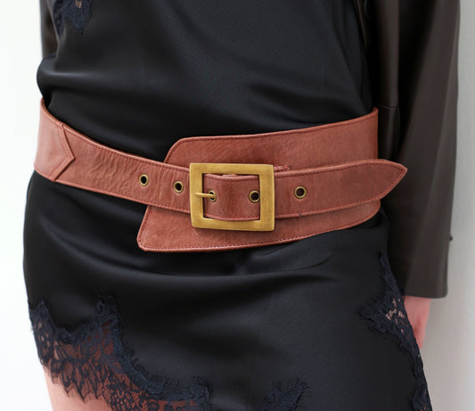 West End Belt in Brown Leather with Square Gold Buckle